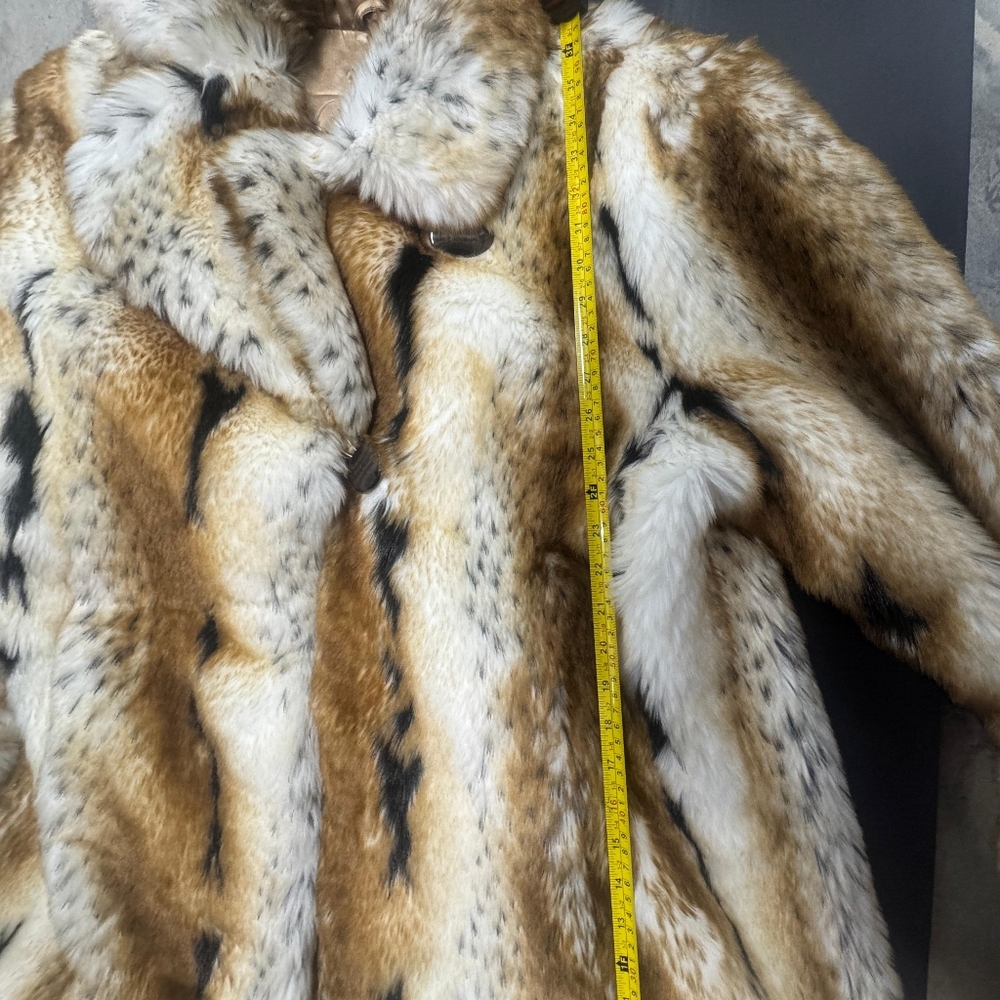 Pamela McCoy Faux Lynx Bobcat Fur Coat, Elegant Faux Fur Coat Vegan Sz Large - Picture 17 of 17